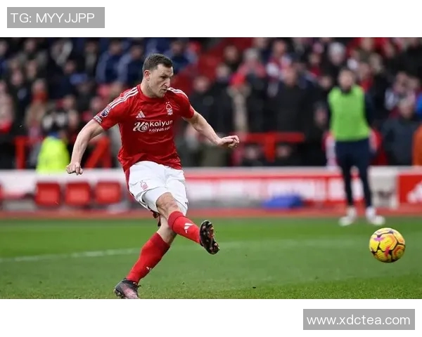 布拉格斯拉与克卢日激战在即谁能在欧战中脱颖而出