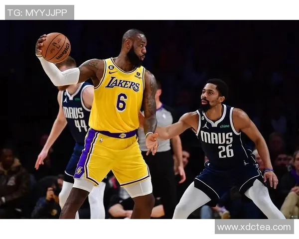 湖人对决独行侠精彩赛事直播链接及观看指南分享